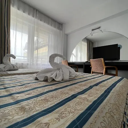 Hotel Edmond 3*